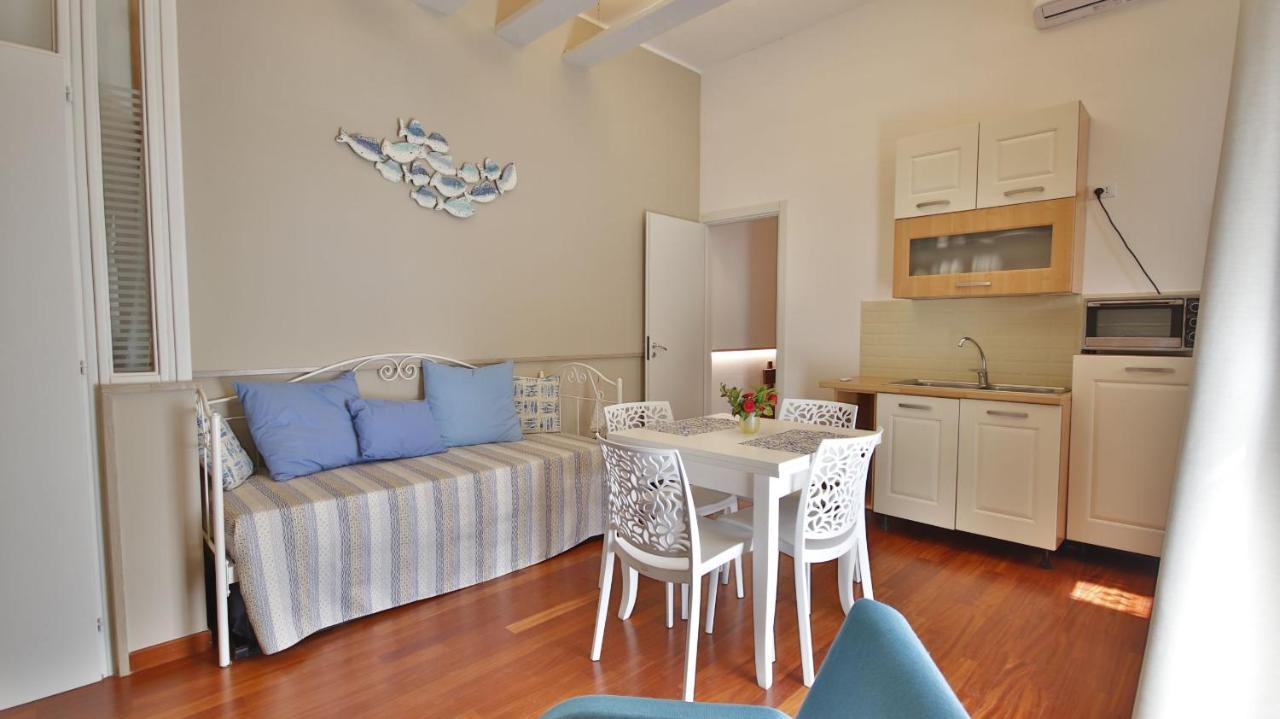 Casa Levante A 75 Mt Dalla Spiaggia Monopoli Exterior photo