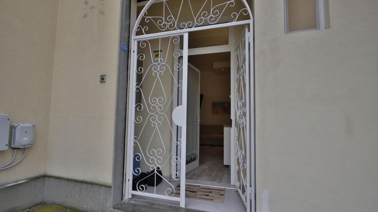 Casa Levante A 75 Mt Dalla Spiaggia Monopoli Exterior photo