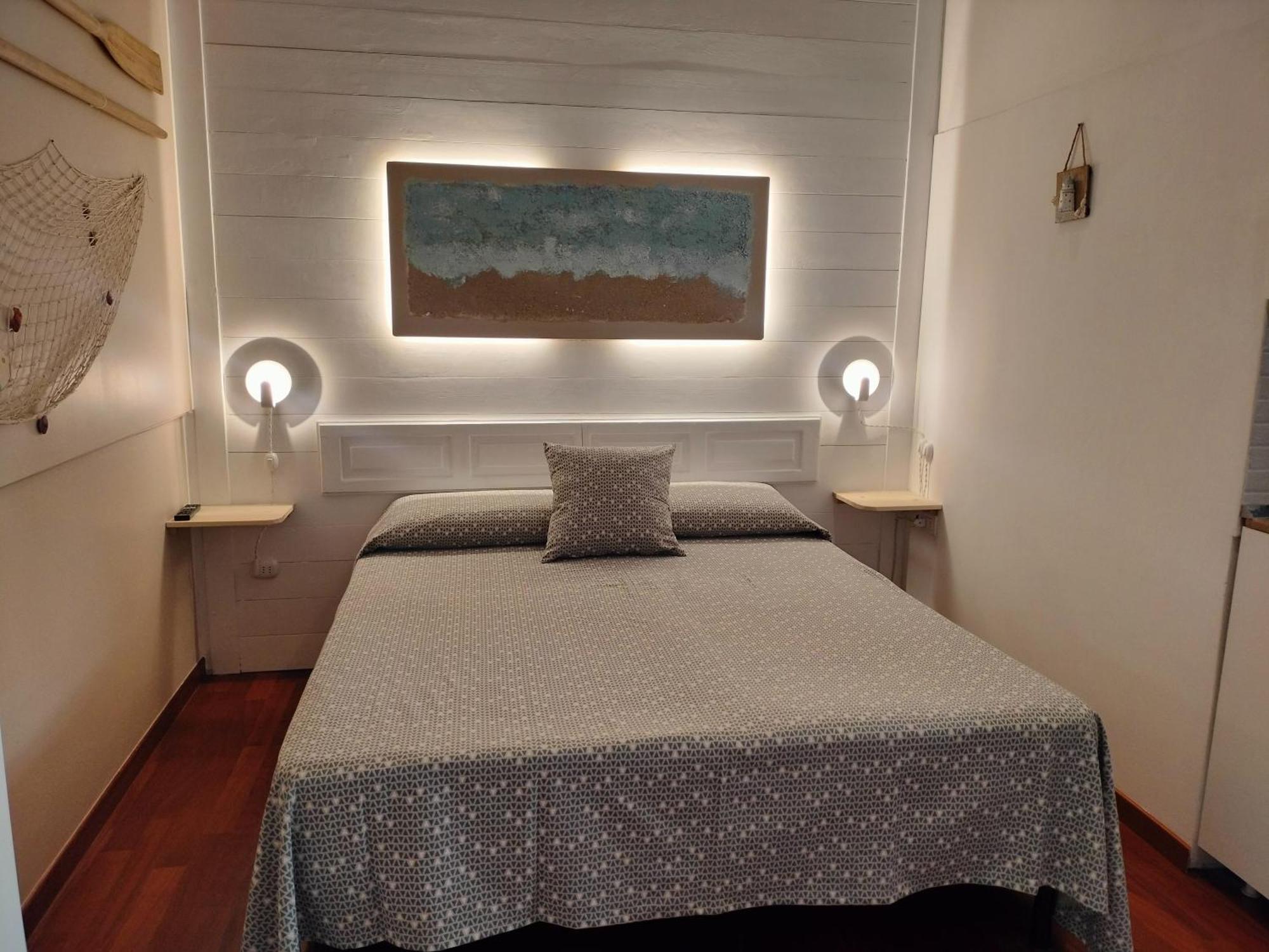 Casa Levante A 75 Mt Dalla Spiaggia Monopoli Exterior photo